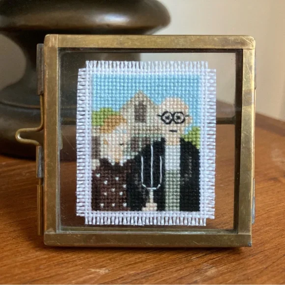 Grant Wood’s “American Gothic” in Mini Cross Stitch Art - Picture 4 of 5